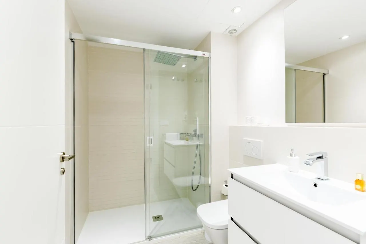 Minty Stay - Bright La Merced Málaga Apartamento